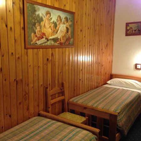 Hotel Cimone Riolunato Pokój zdjęcie